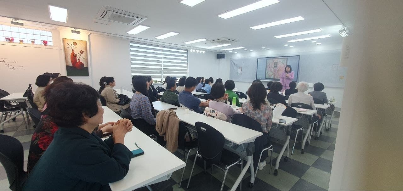 그라운드 원 활동 사진 11